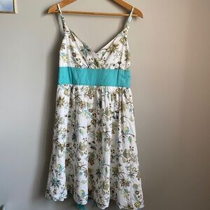 French Spy Sleeveless White Floral Print Summer Flare Dress Lined Size 10 Resort